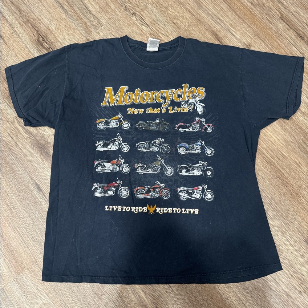 Vintage Motorcycle Now That’s Livin’ Graphic Tee